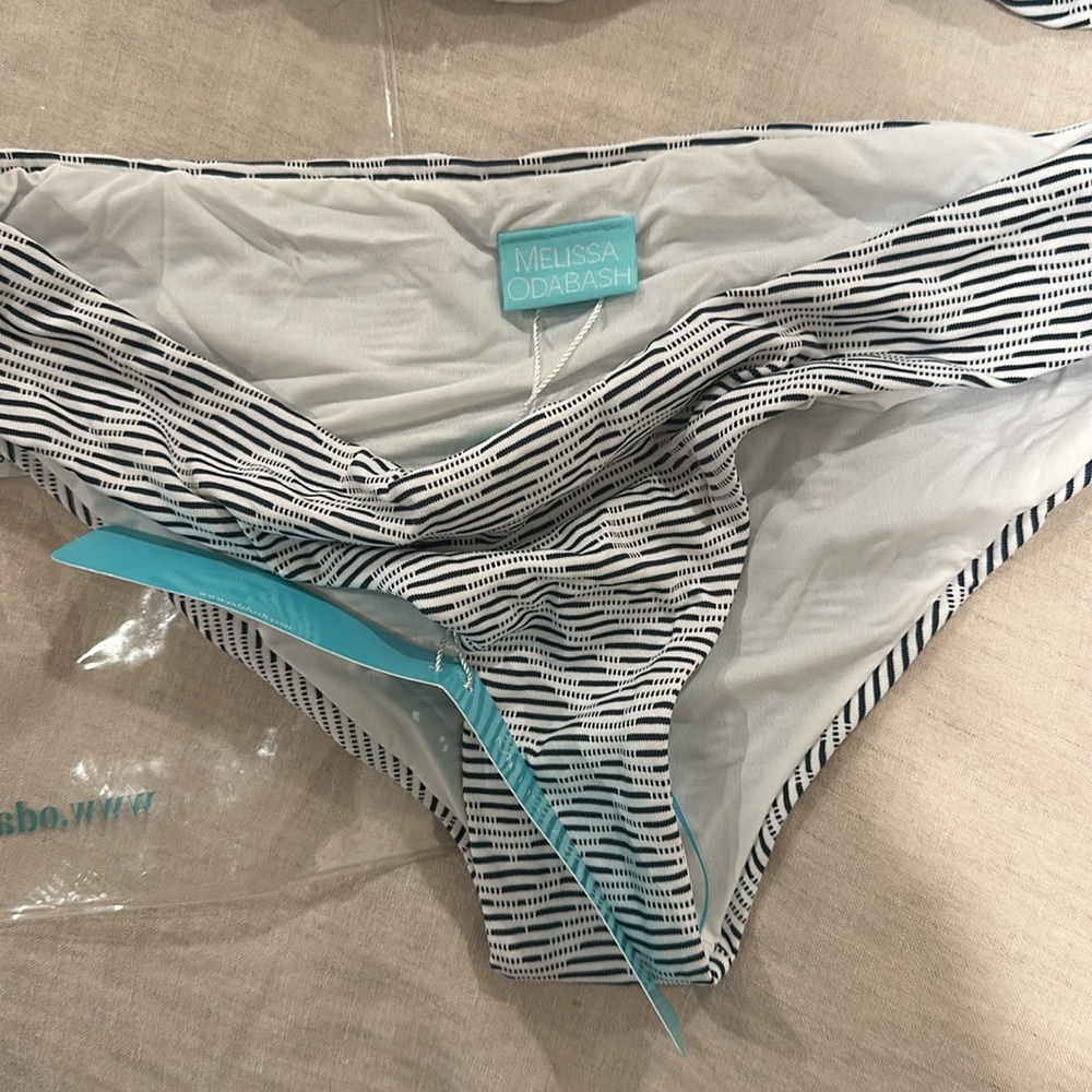 Shore bikini set - Picture 2 of 6